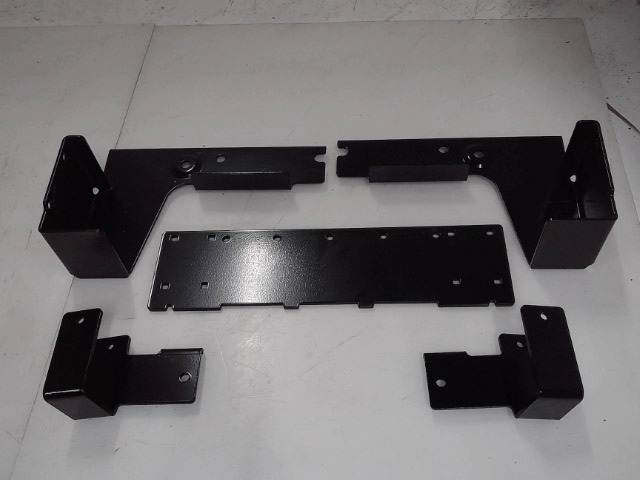 689-00204A Brkt Assy Bag for CUB CADET