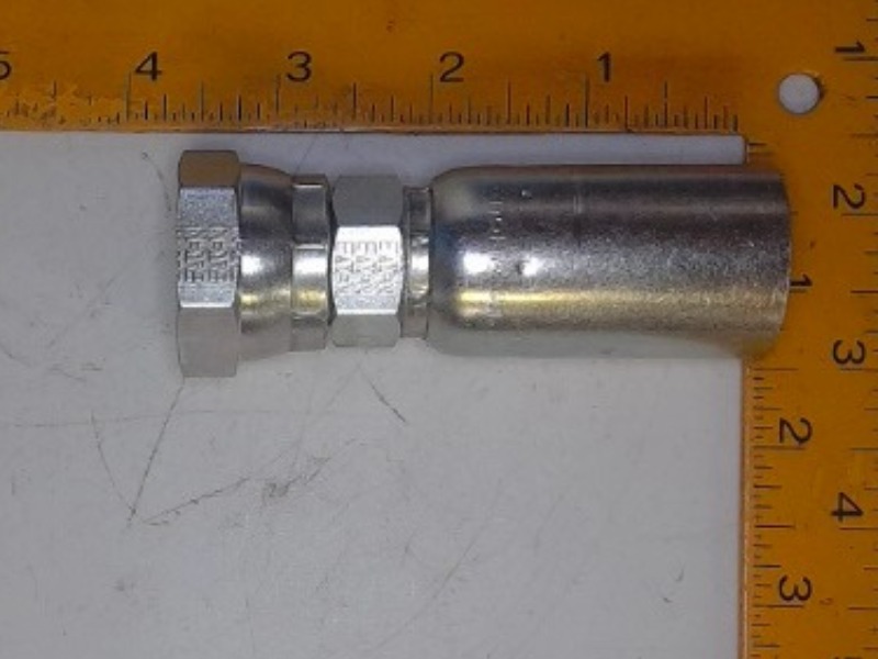 10U-18CD Fitting for AGCO