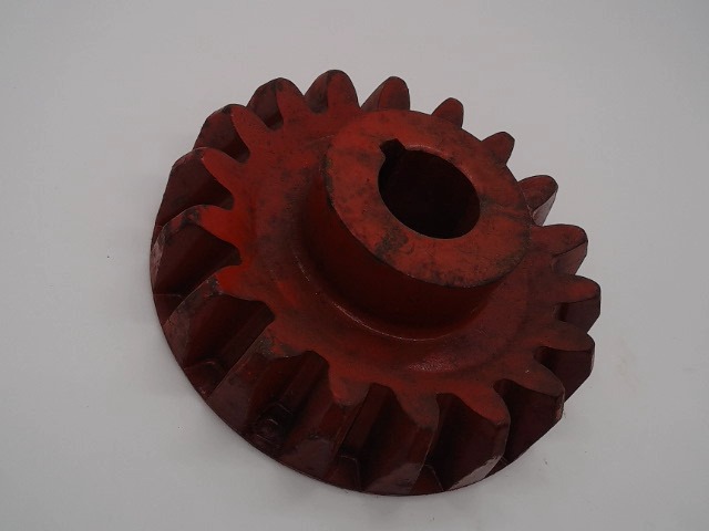 141941 Gear 18t