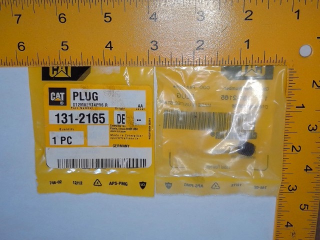 131-2165 Plug