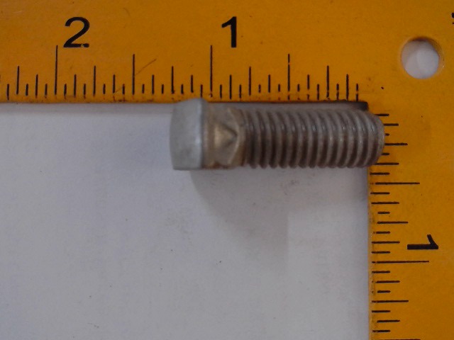 492752R1 Bolt for CASE NEW HOLLAND