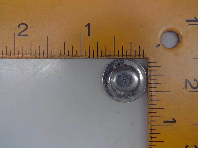 21815 MACDON Cap