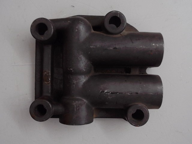 40-3894056 Oil Hsg for AGCO