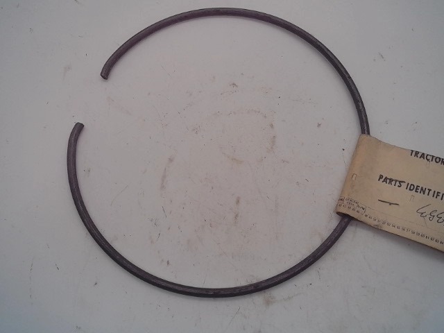 70236353 Retainer for AGCO