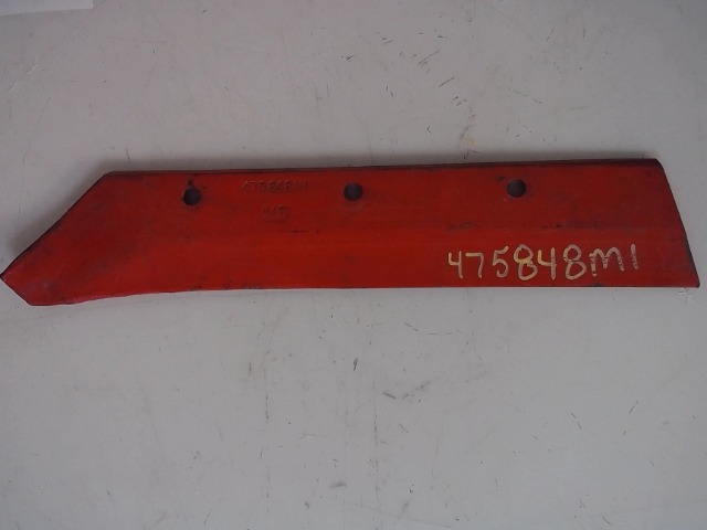 475848M1 Share for AGCO