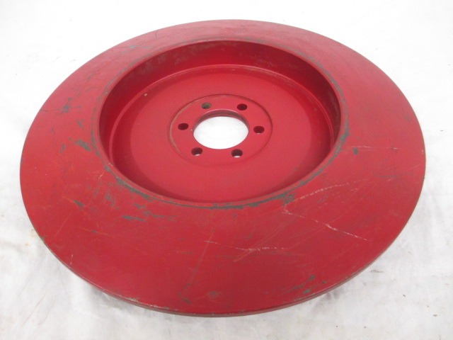 31-1653390 Hub for AGCO