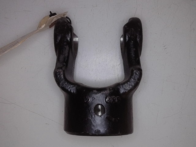 A-800-1420 Yoke for JOHN DEERE
