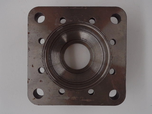 160-32694 Retainer Front for GEHL MANITOU