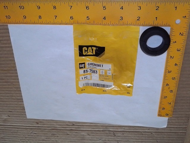 8S7583 Grommet