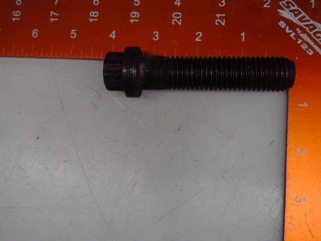166-139 Bolt for NAVISTAR