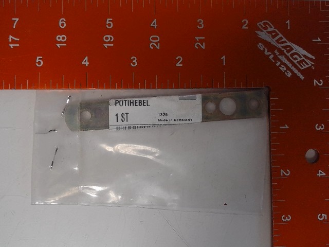 7666470 CLAAS Plate