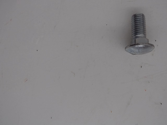 111-635 Bolt for NAVISTAR
