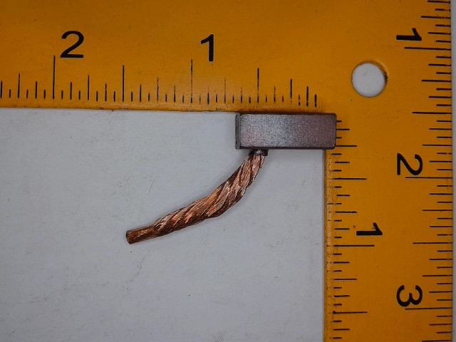 15852-63370 Brush