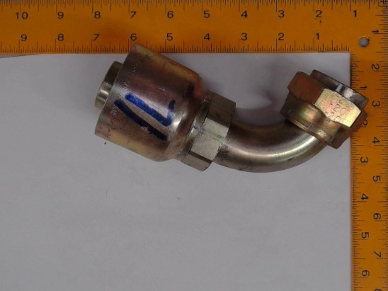 X1J971-20-20 Fitting for JOHN DEERE