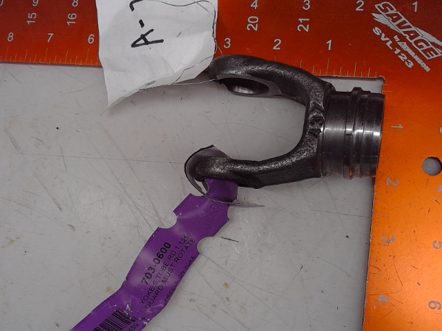 A-703-0600 Yoke for JOHN DEERE