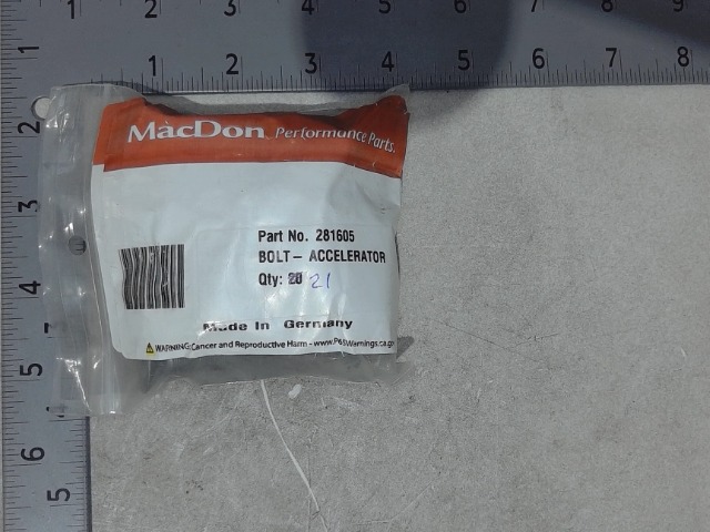 281605 MACDON Bolt