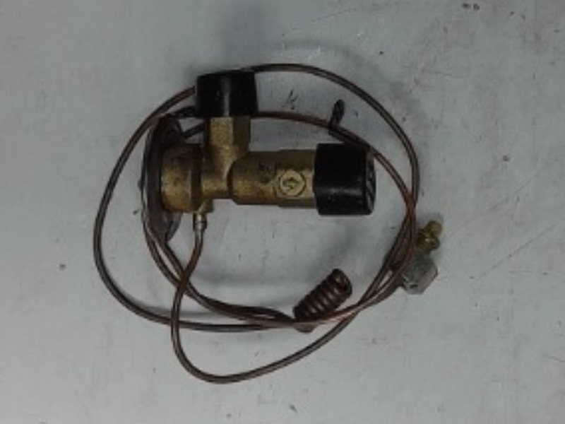 888176 AGCO Valve Expansion
