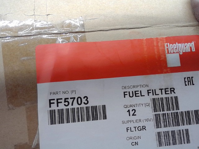 FF5703 FLEETGUARD Filter
