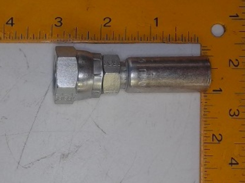04U-62C Fitting for AGCO