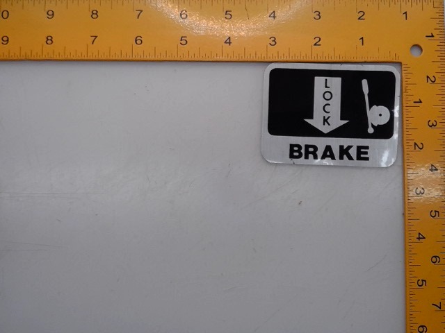 420-32944 Decal for GEHL MANITOU