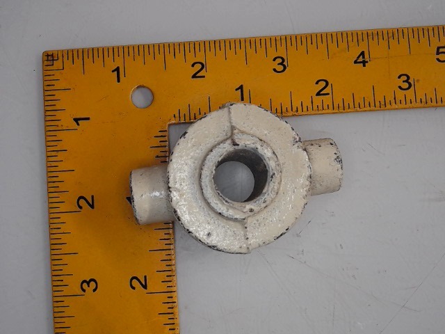 E579 Swivel