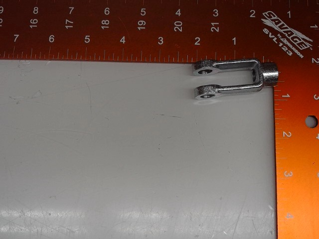 6713589 Clevis