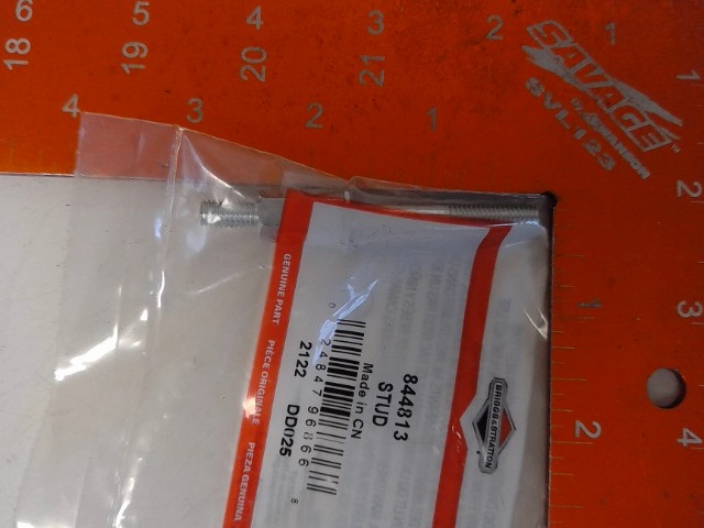 BS844813 Stud