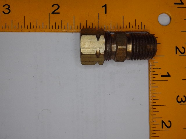 X68CA-6-4 Fitting for JOHN DEERE