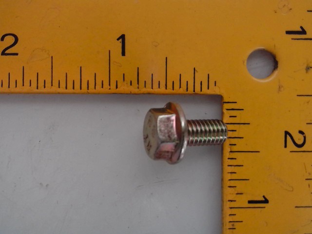 86050272 Screw