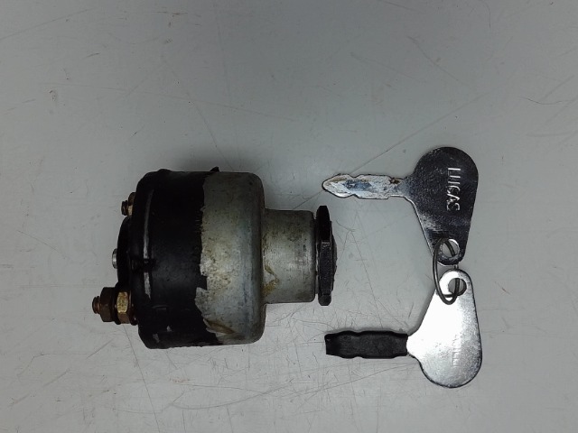 883928M91 Switch W/keys for AGCO