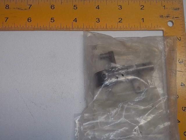 H1960-57710 Lever Shaft Asy for KUBOTA
