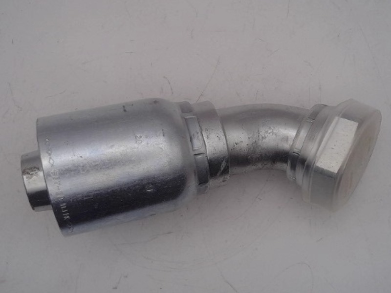 X1J777-20-20 Fitting for JOHN DEERE