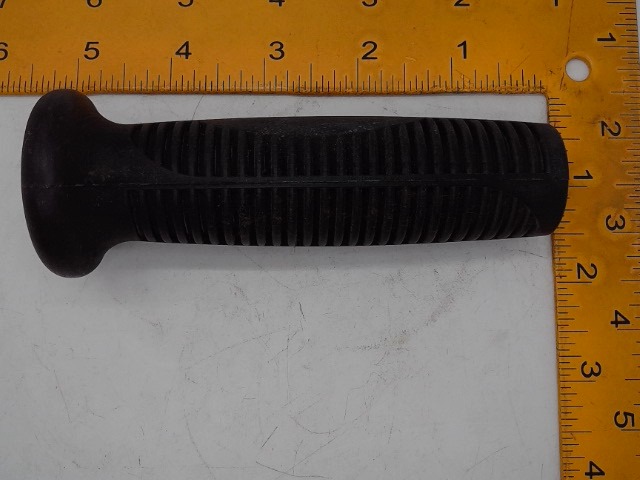 135318 Grip for GEHL MANITOU