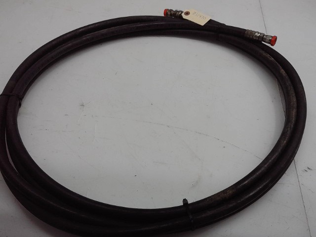 211470 AGCO Hose