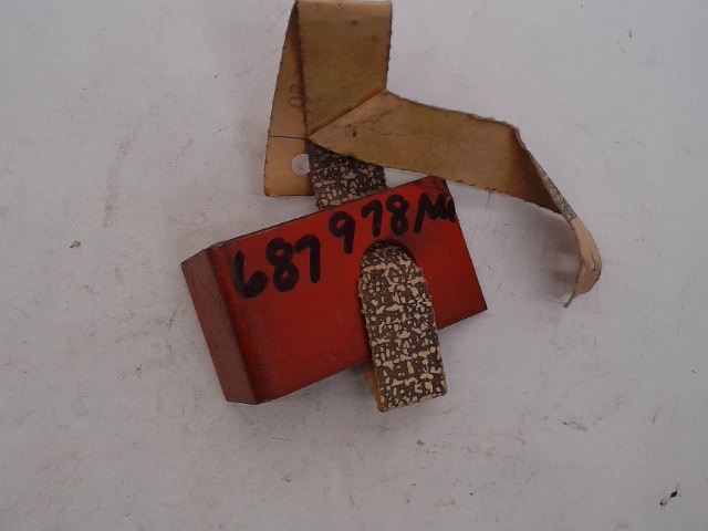 687978M1 Angle for AGCO