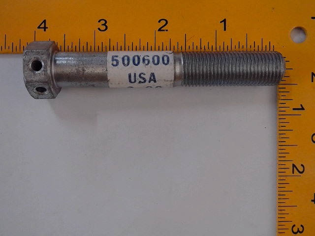 500600 Bolt for CUB CADET