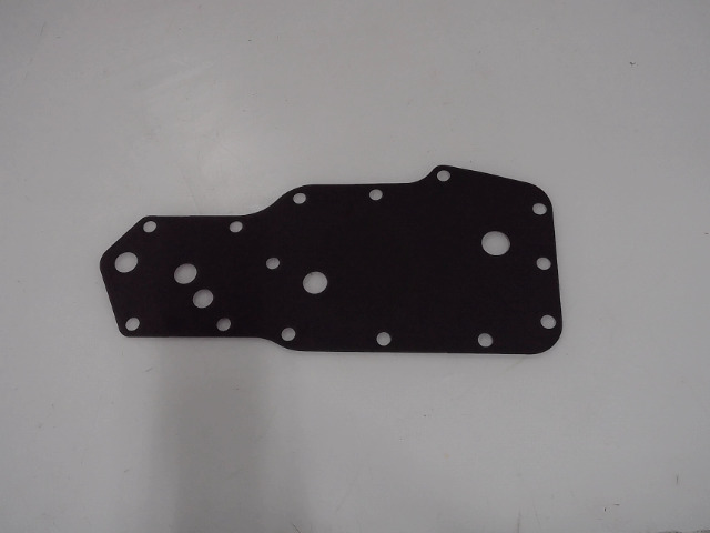 J929792 CASE Gasket