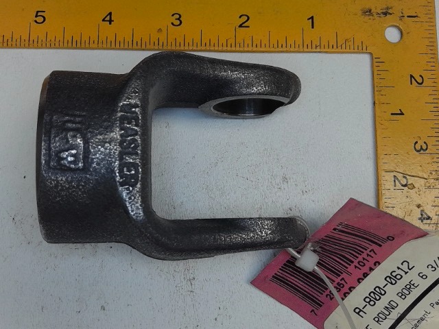 A-8000612 Yoke for JOHN DEERE