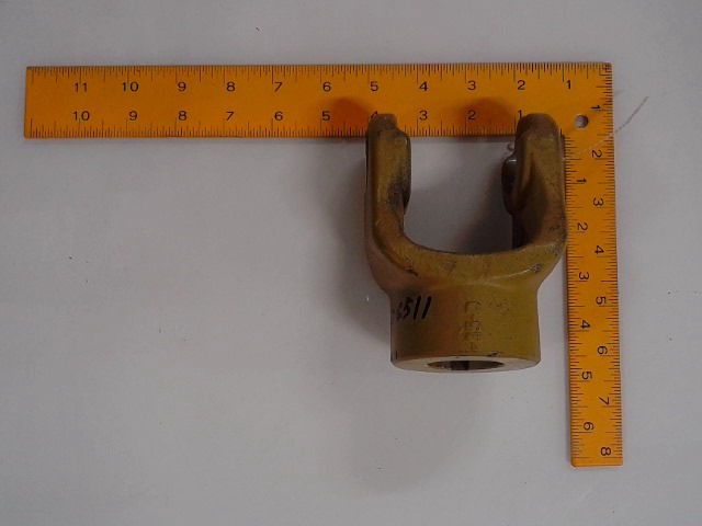 W800-6511 Yoke for AGCO