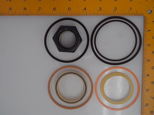 SP6804603 Seal Kit for AGCO