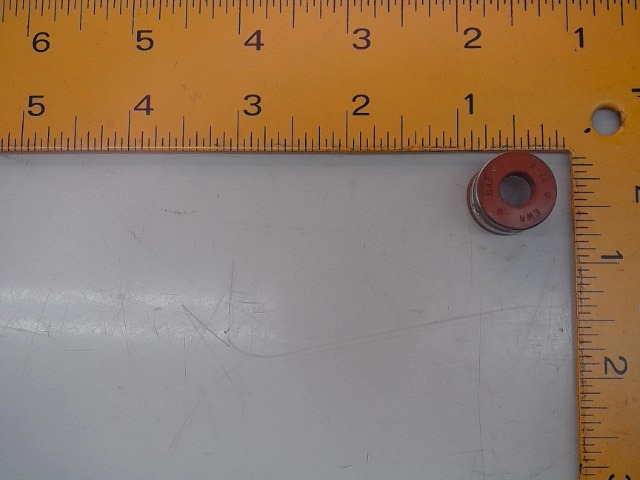 J921640 CASE Seal