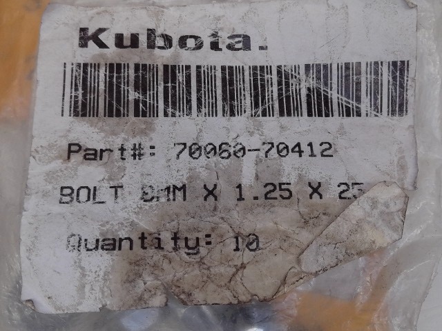 70060-70412 Bolt for KUBOTA