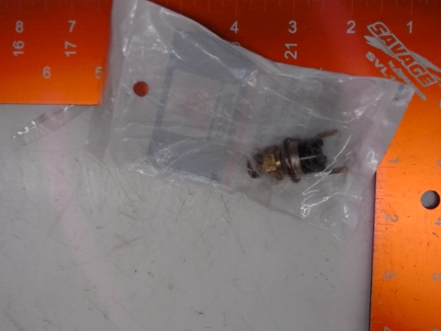 3045433M3 Switch for AGCO