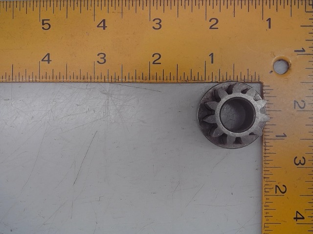 917-04540 Gear-spur for CUB CADET
