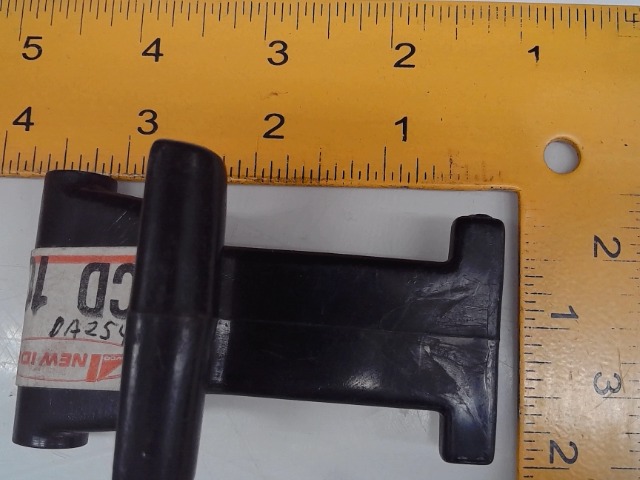 CD1035 Handle