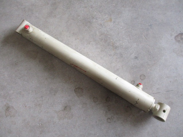 170-32935 Cylinder for GEHL MANITOU