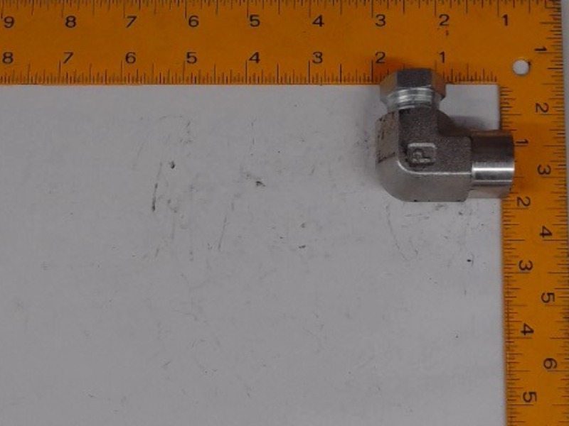 X2207-8-6 Elbow for JOHN DEERE
