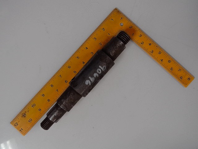 90696 BUSHHOG Shaft