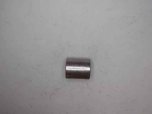 567987R1 Spacer for CASE NEW HOLLAND