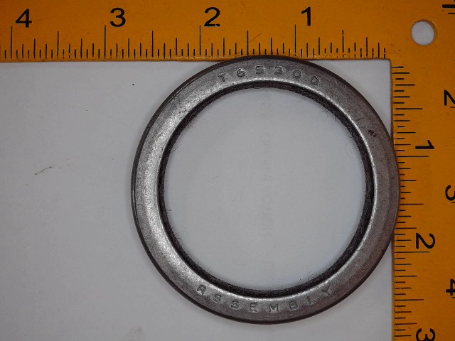 335-11789 Retainer for GEHL MANITOU